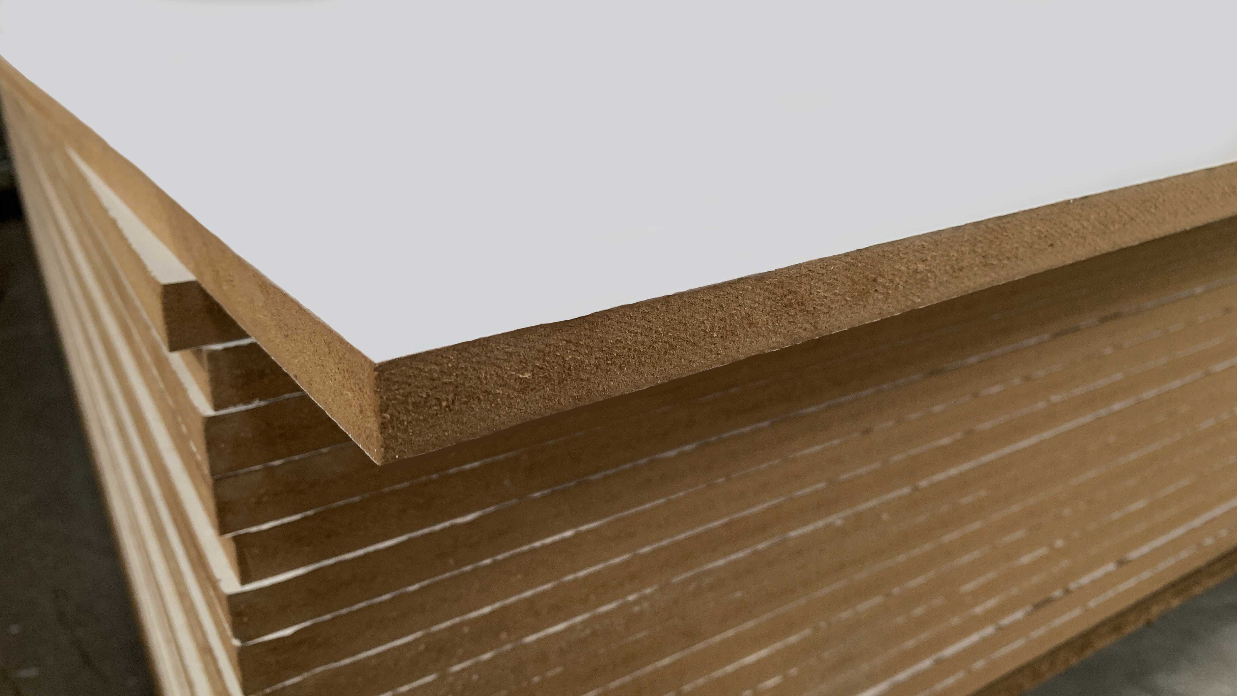 سفید بدنه صابونی درجه یک سیلک