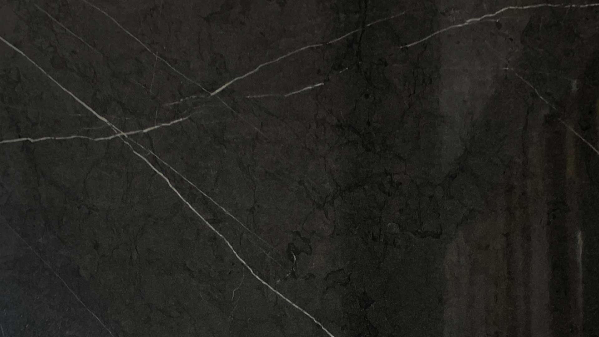 صفحه خارجی بتن مرمر مشکی اورست دولب عرض 90درخت سبز