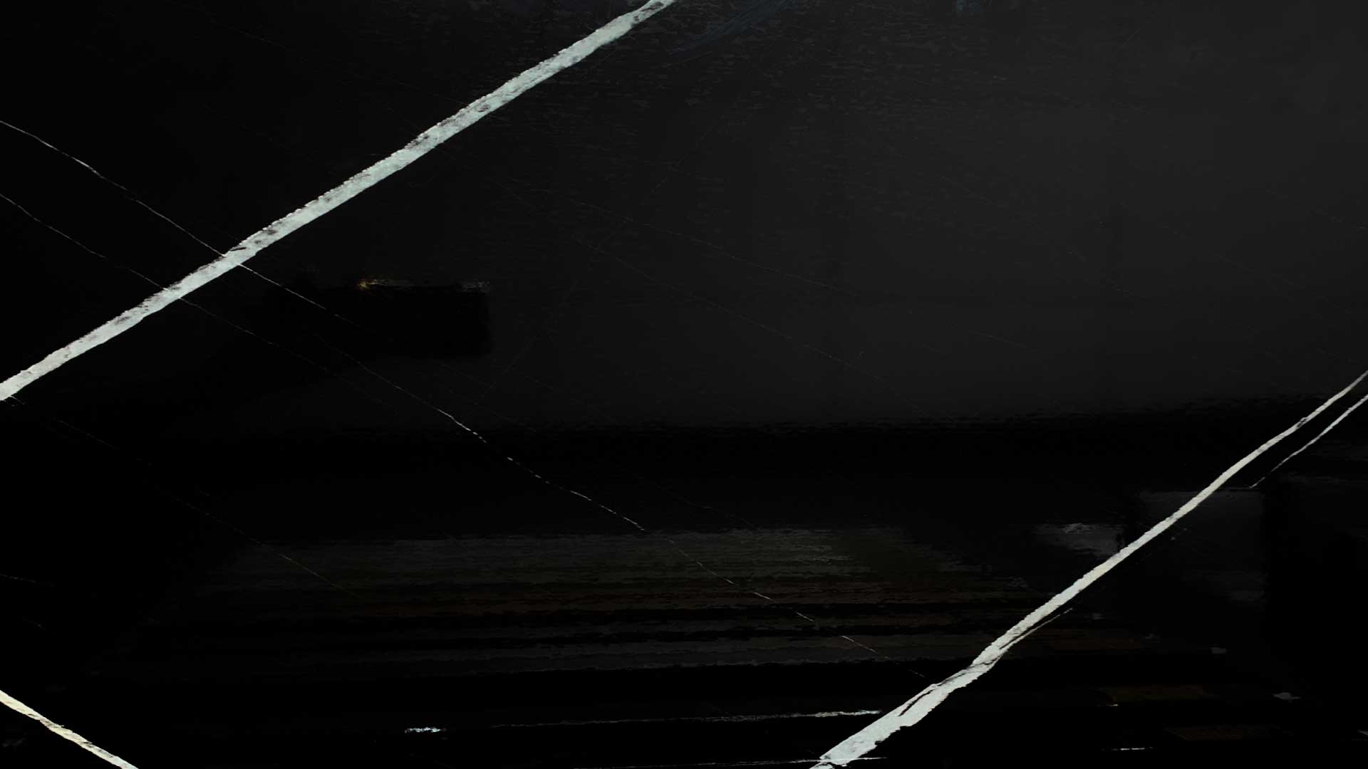 صفحه تاپس امپریا مشکی رگه سفید براق چوب سبز